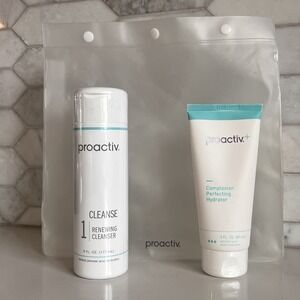 Proactiv Cleanse 6 oz & Clean Step 3 Acne Clearing Hydrator 3 oz w/ Travel Bag